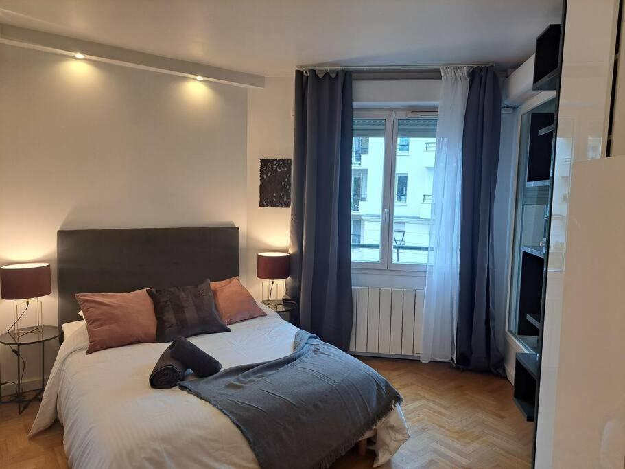 Appartement Aux Portes De Paris Et 5 Minutes Du Metro Charenton-le-Pont Buitenkant foto