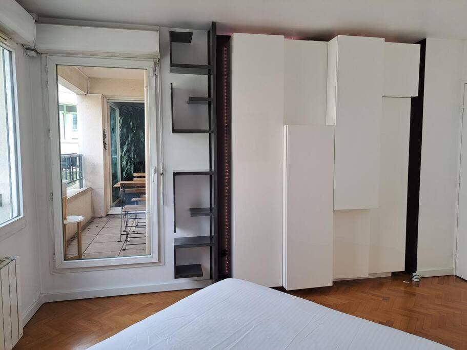 Appartement Aux Portes De Paris Et 5 Minutes Du Metro Charenton-le-Pont Buitenkant foto