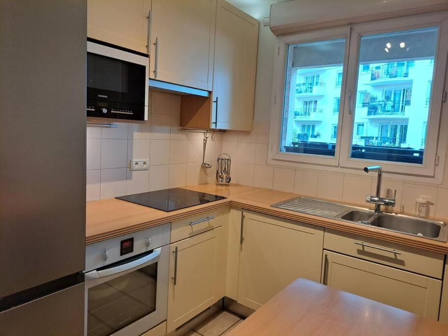 Appartement Aux Portes De Paris Et 5 Minutes Du Metro Charenton-le-Pont Buitenkant foto